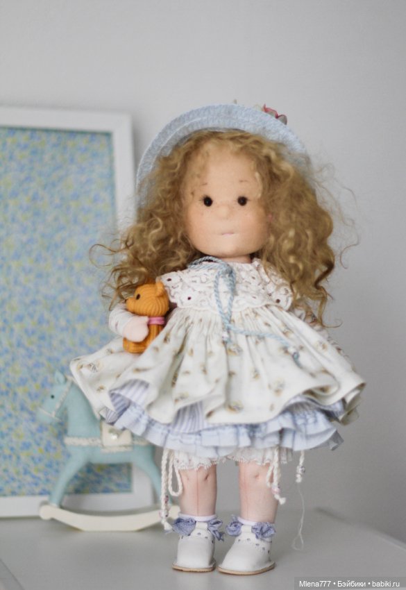 Поличка милая кудряшка — Авторские текстильные куклы: Вальдорфские (фото 6)