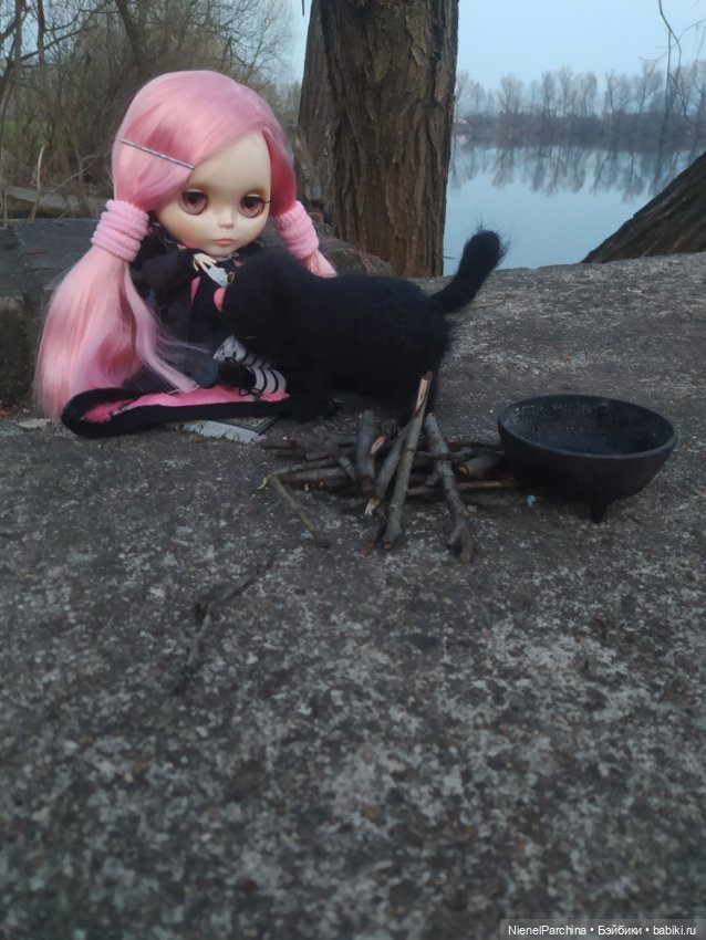 Сакура Юки, Бегемот и огонь🔥