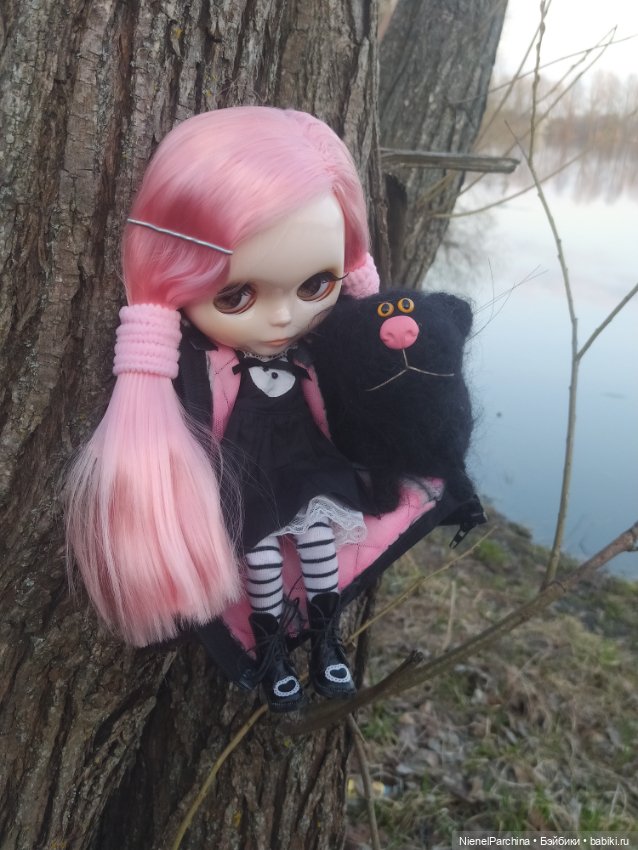 Сакура Юки, Бегемот и огонь🔥 (фото 8)