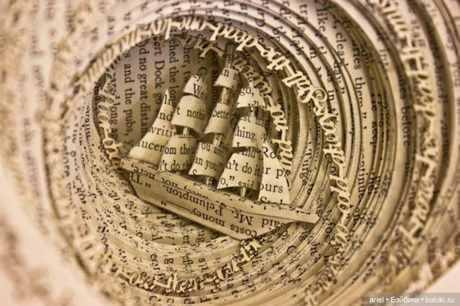 Книжные скульптуры Томаса Уайтмана (фото 3)