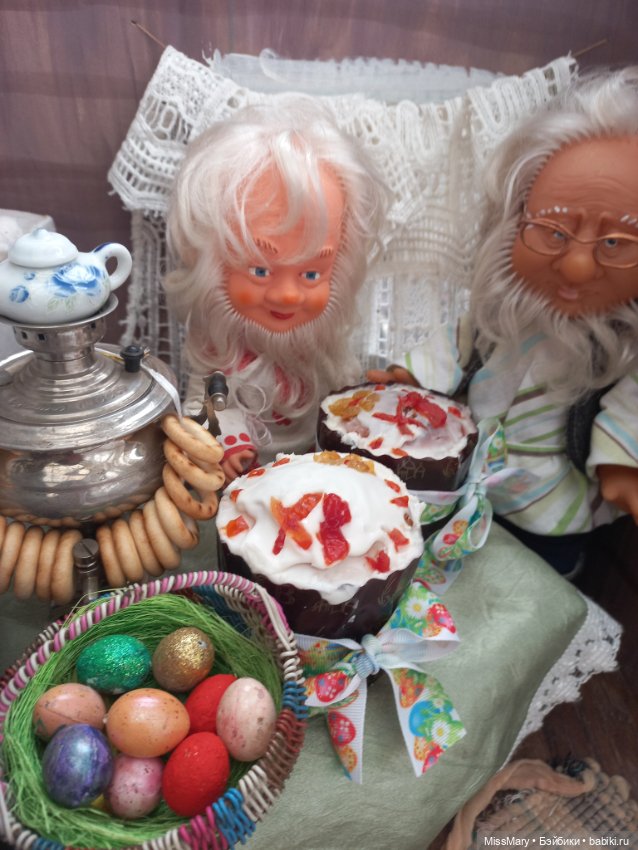 "Веселые картинки". Напекла Фаина куличей