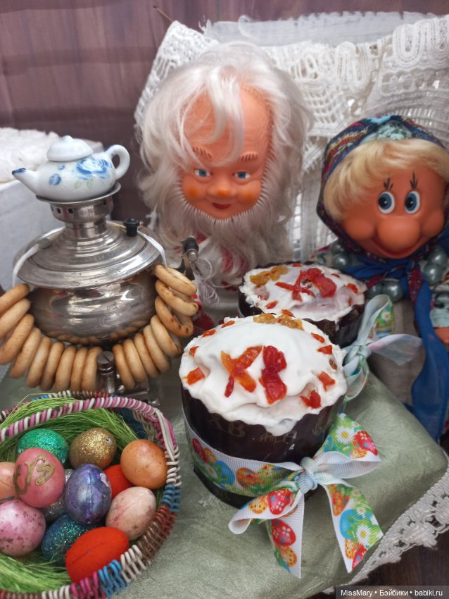 "Веселые картинки". Напекла Фаина куличей