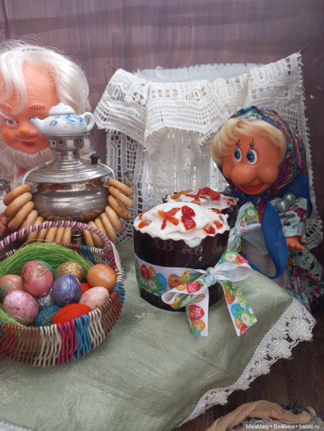 "Веселые картинки". Напекла Фаина куличей
