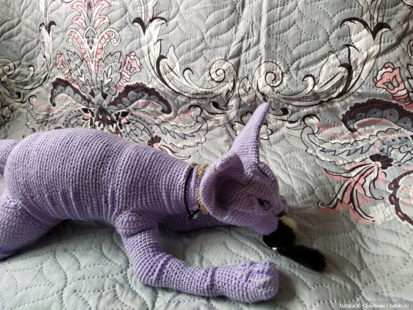 Сфинкс Фиалка — Вязаные игрушки и амигуруми: крючком