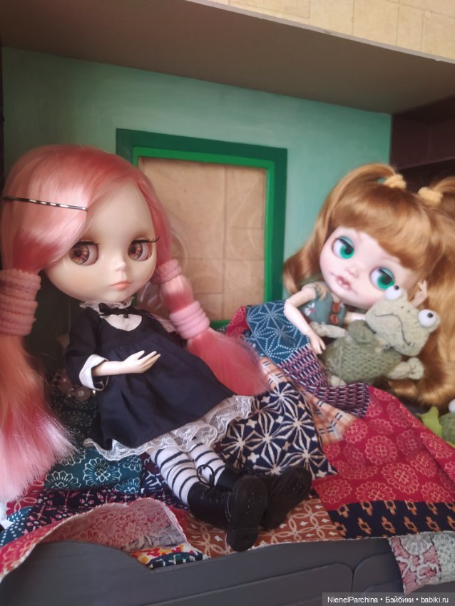 Спальный уголок 1:6 — Мебель для кукол и домиков: фото