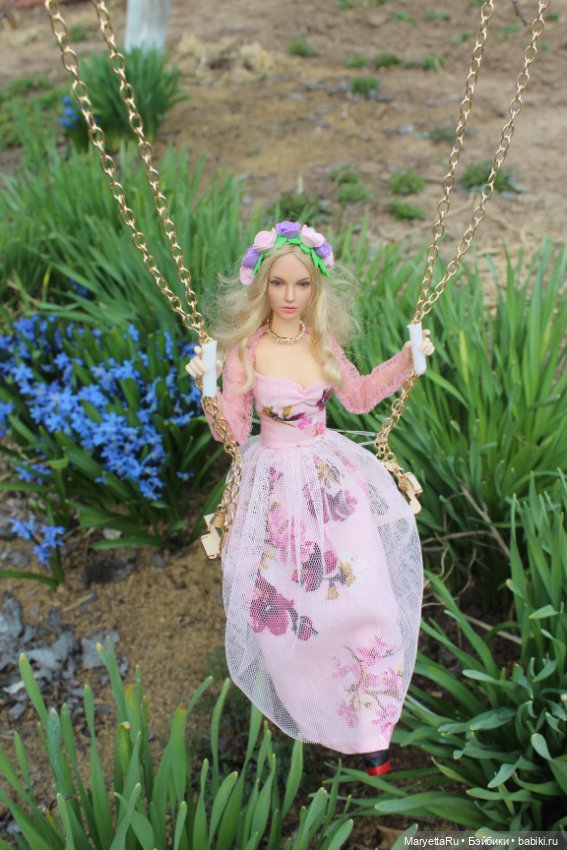 Весна и качели — Кукольные фотоистории и сериалы: комиксы