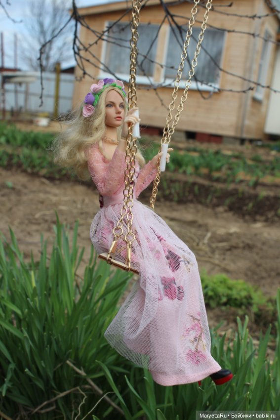 Весна и качели — Кукольные фотоистории и сериалы: комиксы