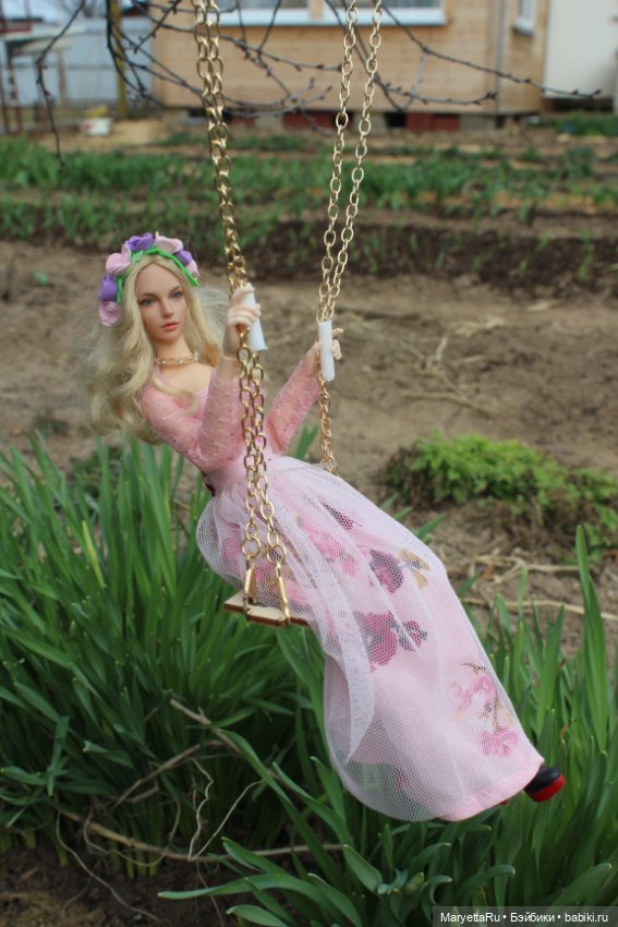 Весна и качели — Кукольные фотоистории и сериалы: комиксы