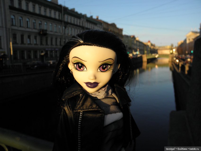 Коллекционная кукла BeGoths 2000х годов в Санкт-Петербурге (фото 4)