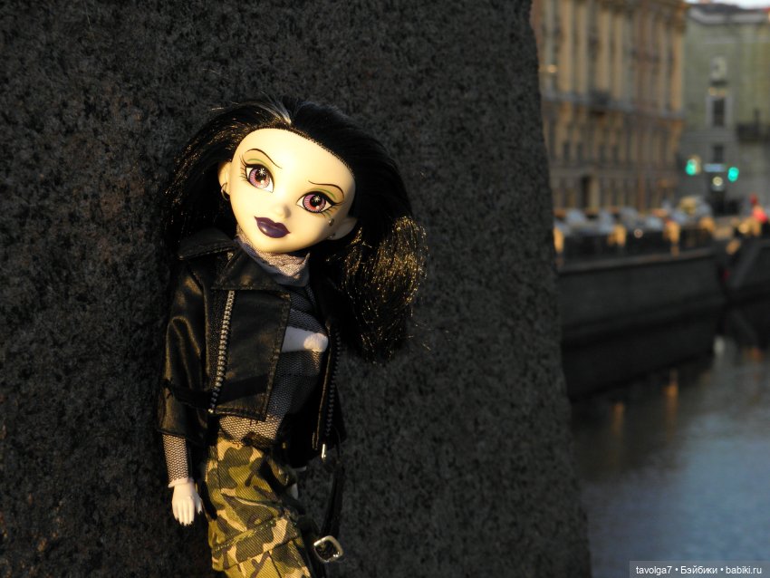 Коллекционная кукла BeGoths 2000х годов в Санкт-Петербурге (фото 8)