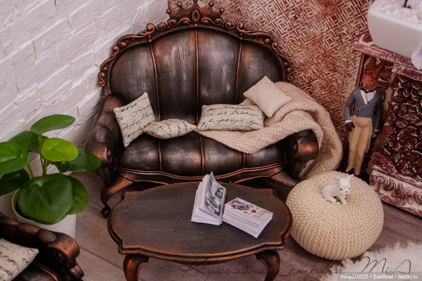 Из "фикса" в князи. Апгрейд кукольной мебели (фото 3)
