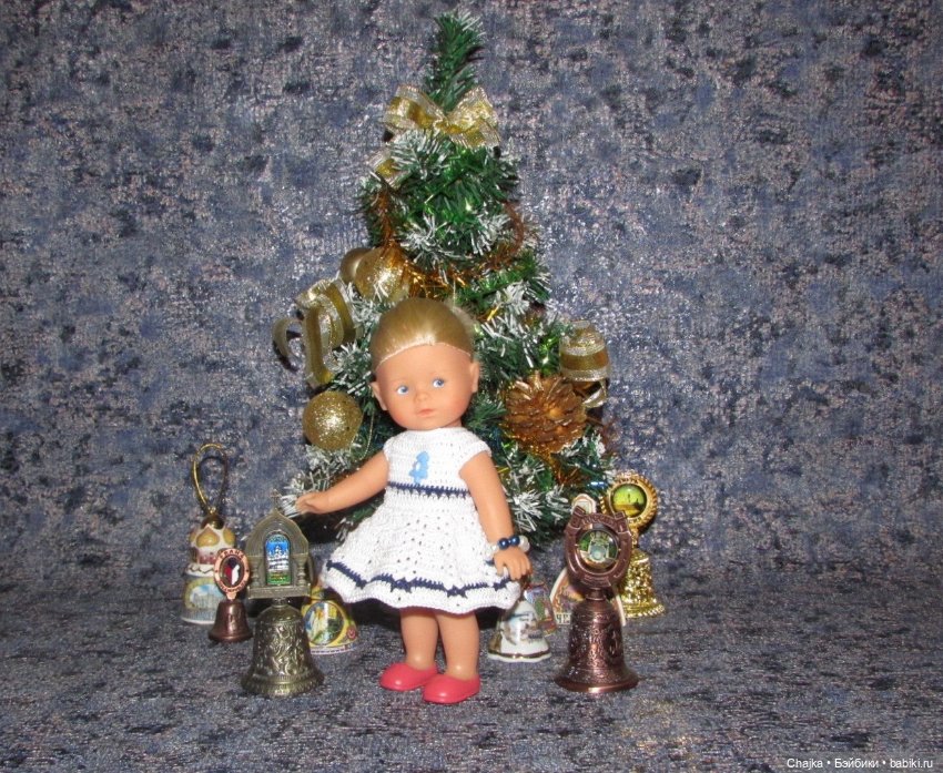 Авторские вязаные платья на кукол Королинки мини ( Corolle mini - 20 cm ) (фото 3)