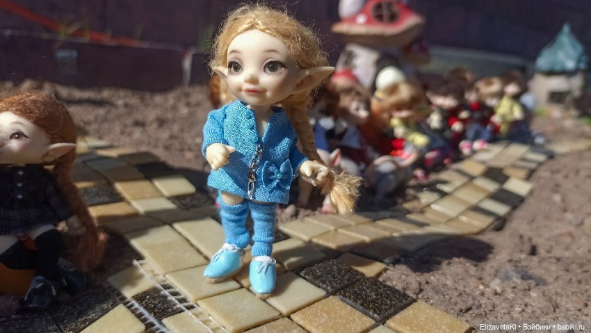 Модный весенний показ. Realpuki. 157