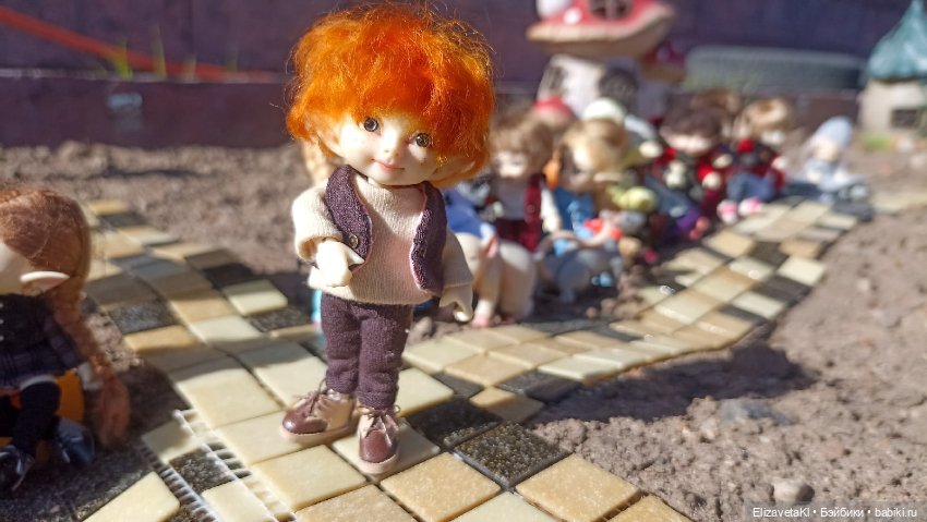 Модный весенний показ. Realpuki. 157