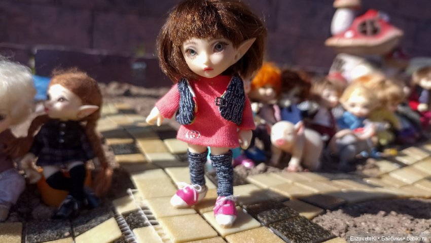 Модный весенний показ. Realpuki. 157