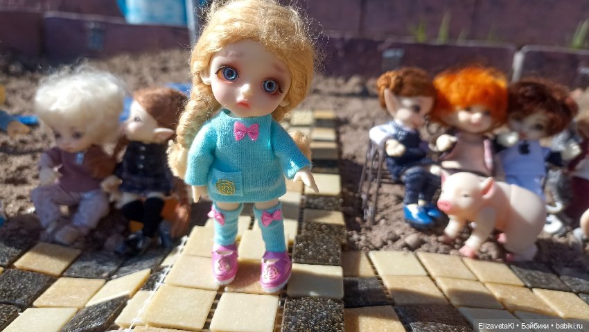 Модный весенний показ. Realpuki. 157