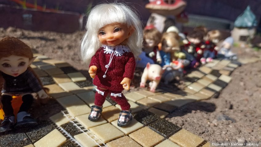 Модный весенний показ. Realpuki. 157