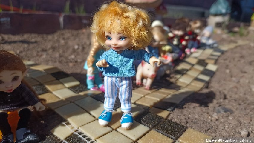 Модный весенний показ. Realpuki. 157