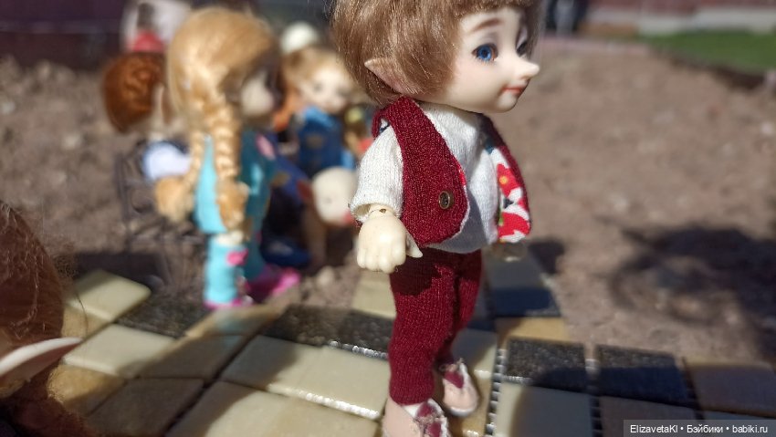 Модный весенний показ. Realpuki. 157