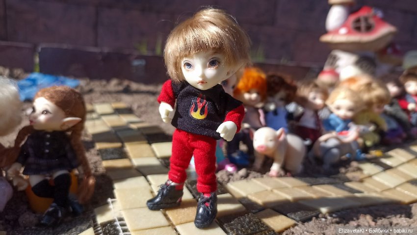 Модный весенний показ. Realpuki. 157