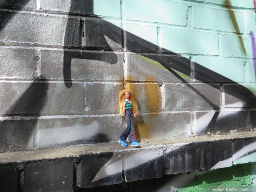 Винтаж и современная девушка 1/12 и весна (фото 9)