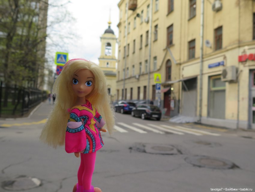 Винтаж и современная девушка 1/12 и весна