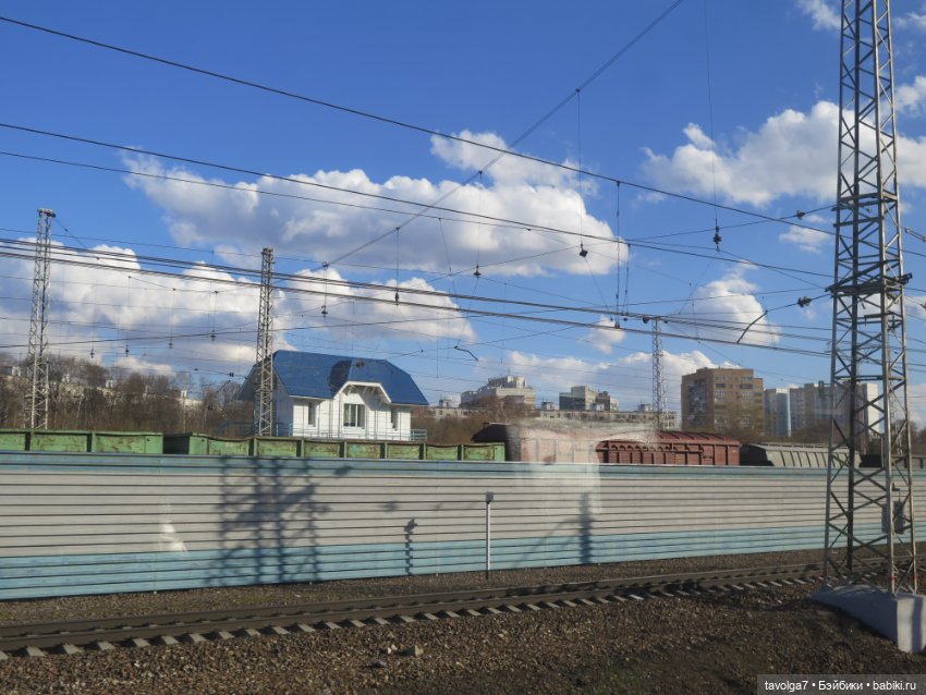 Винтаж и современная девушка 1/12 и весна (фото 2)