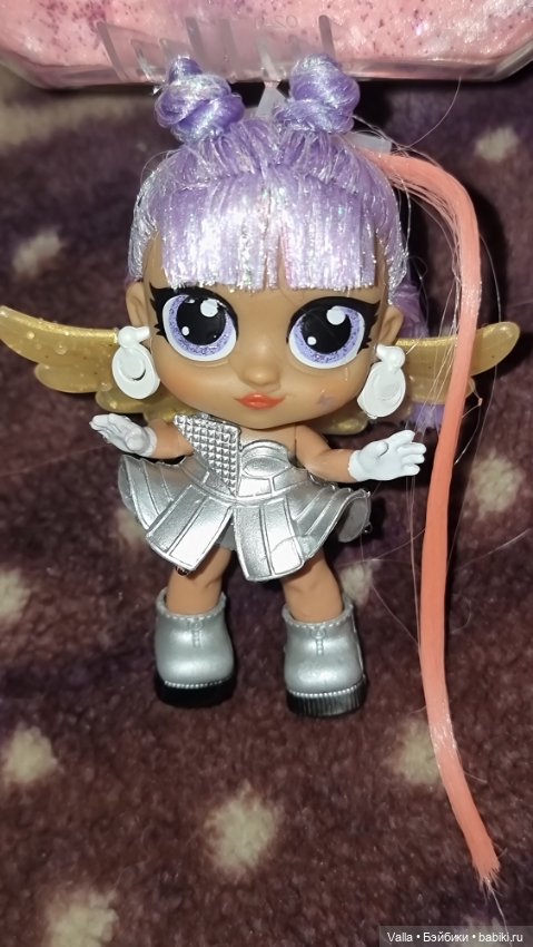 Ангел в летающем шаре из космоса