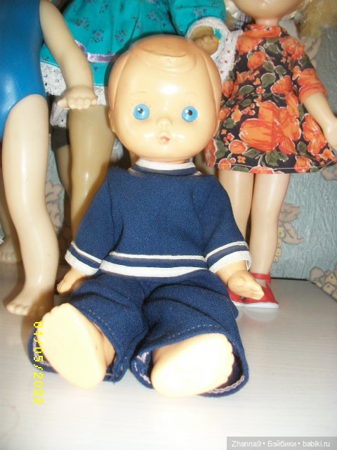 Куда уходит детство, в какие города...И как найти нам средство ,чтоб вновь попасть туда