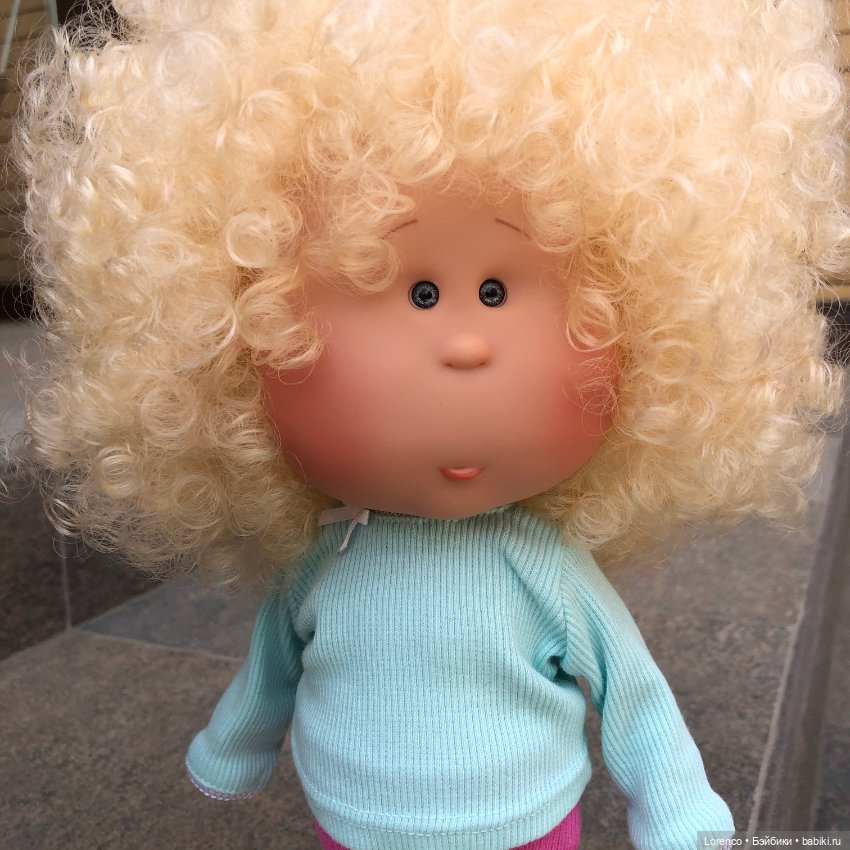 Блондинка за углом — Куклы Nines d'Onil (Нинес): Миа (Mia) (фото 6)