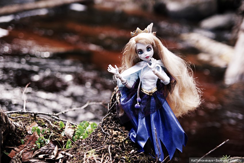 Бельтайн с Sleeping Beauty in the Wood (Zombie princess WOW WEE) (фото 2)