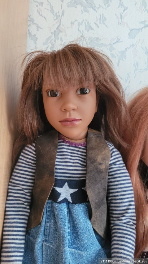 А Ваши куколки меняли себе имена