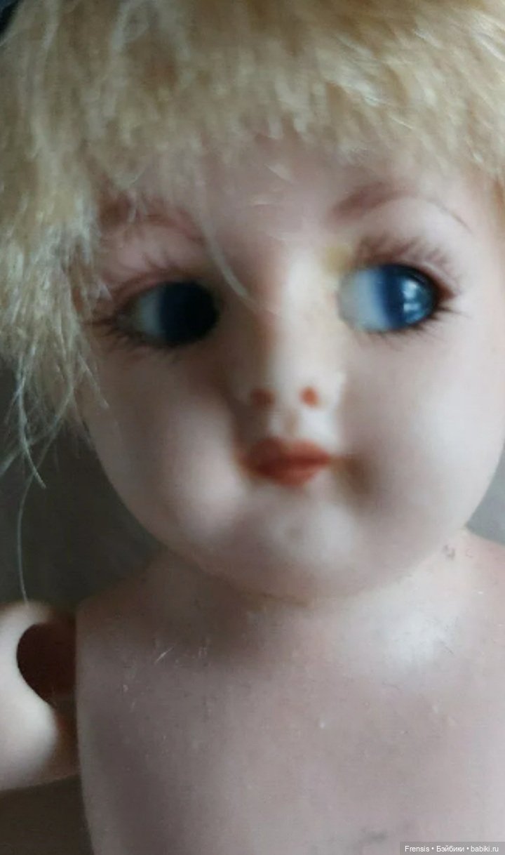 Маленькая антикварная девочка-кьюпи(?) на опознание