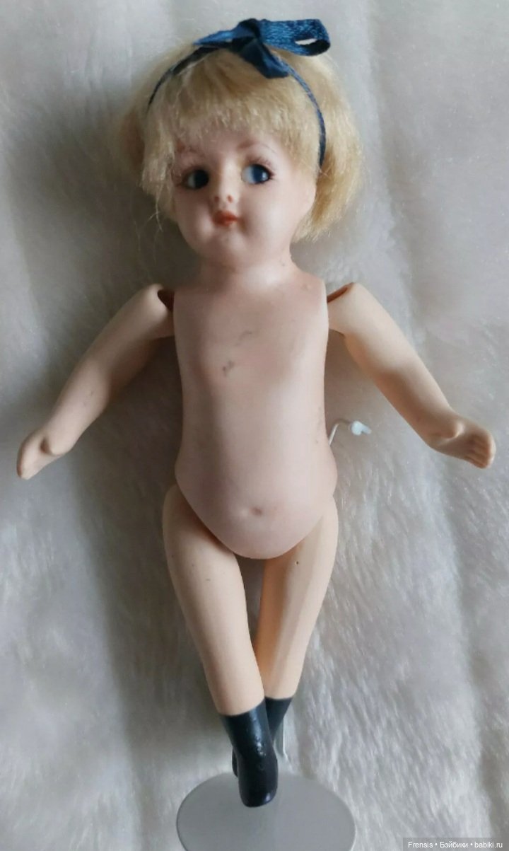 Маленькая антикварная девочка-кьюпи(?) на опознание (фото 2)