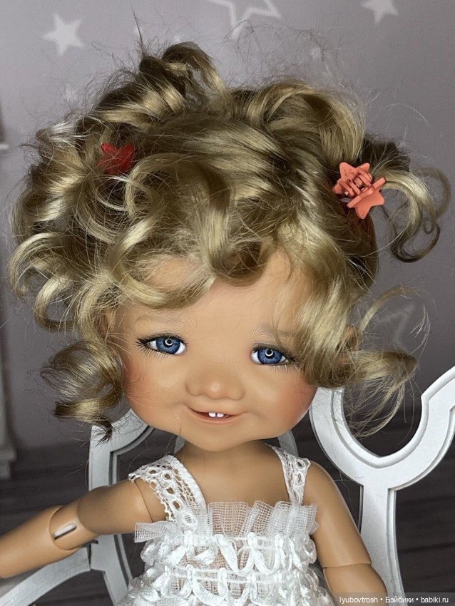 Парички на кукол Meadow Dolls