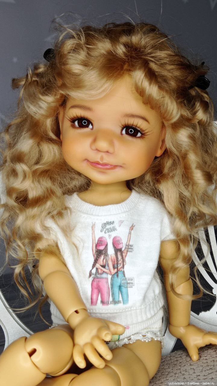 Парички на кукол Meadow Dolls