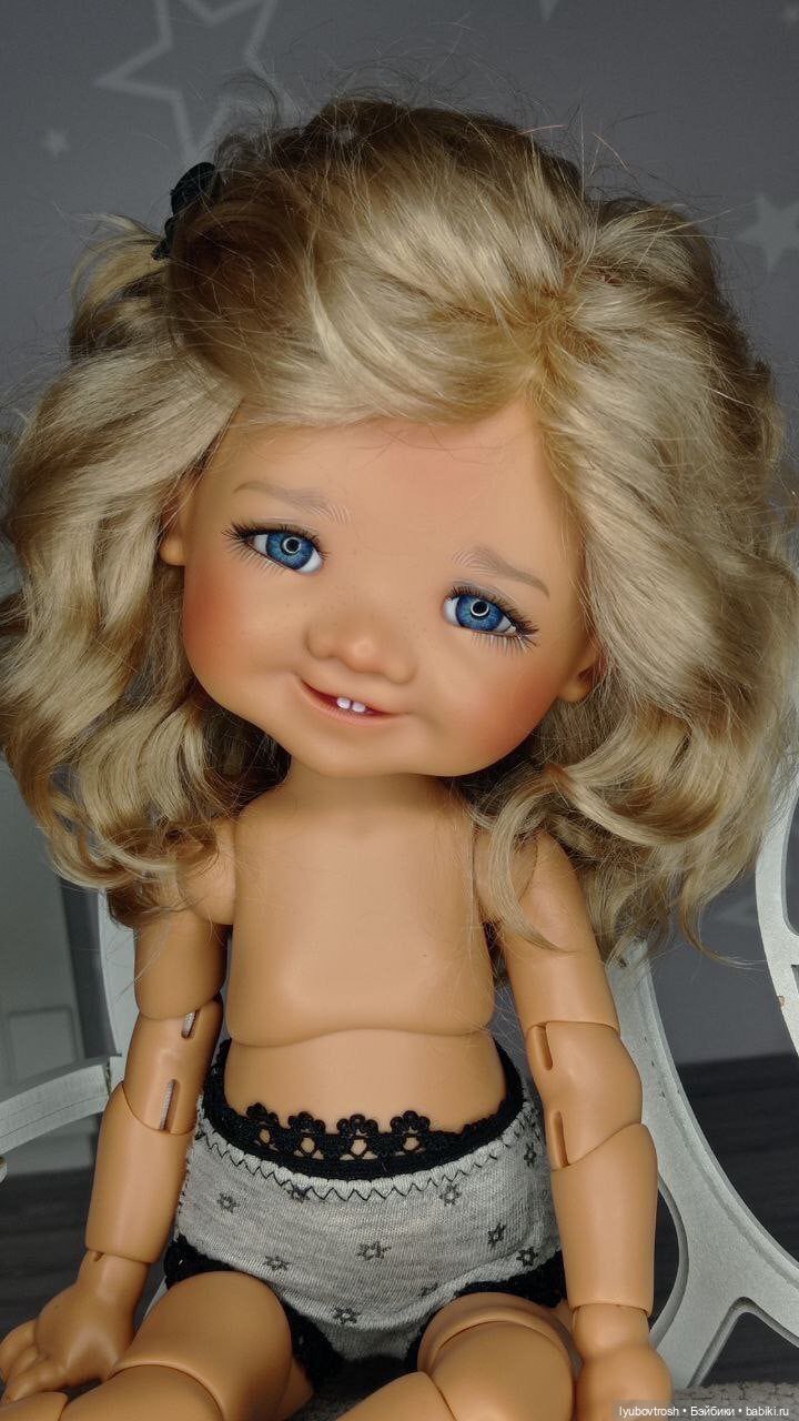 Парички на кукол Meadow Dolls