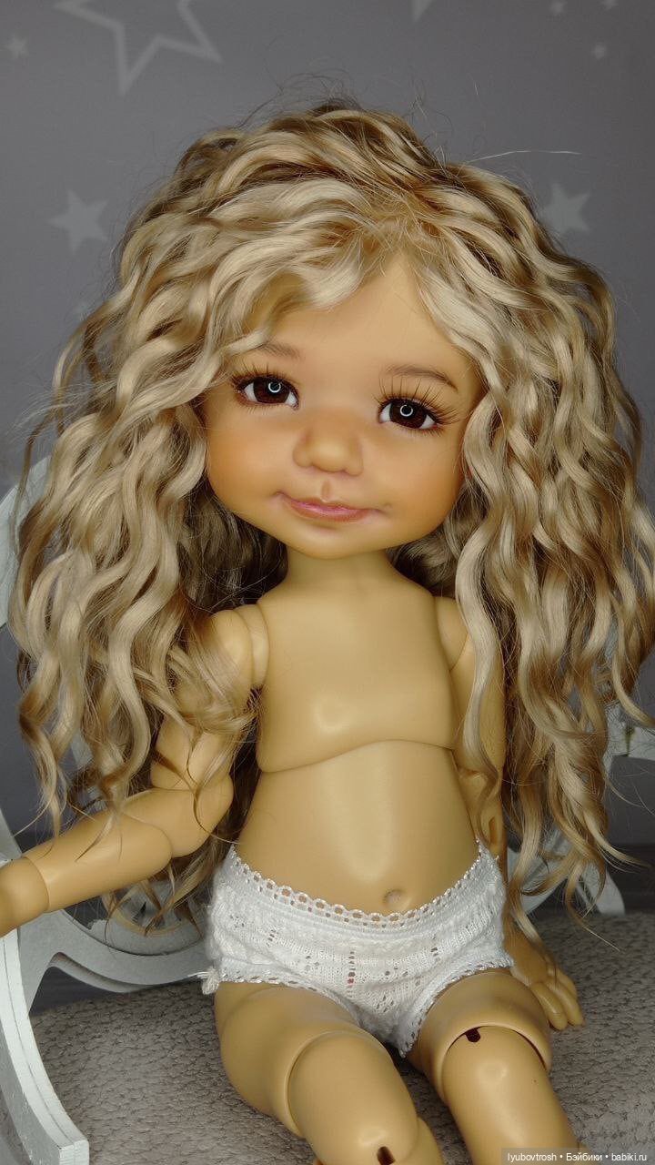 Парички на кукол Meadow Dolls