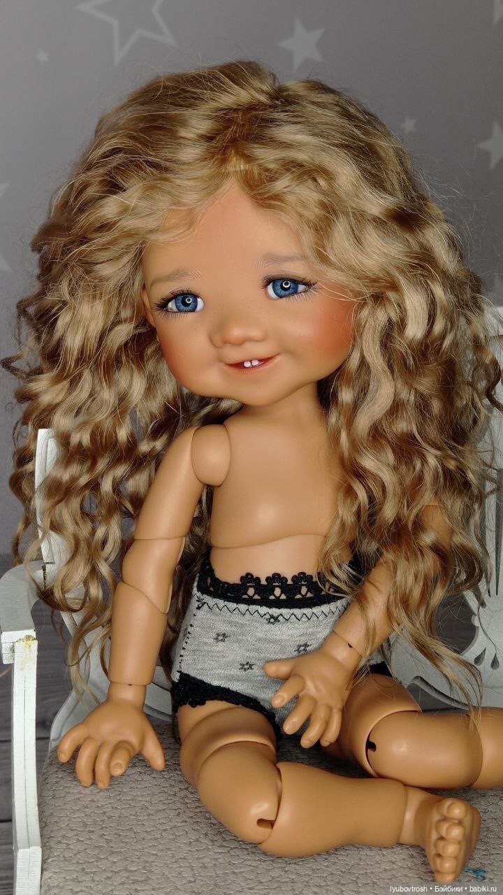 Парички на кукол Meadow Dolls