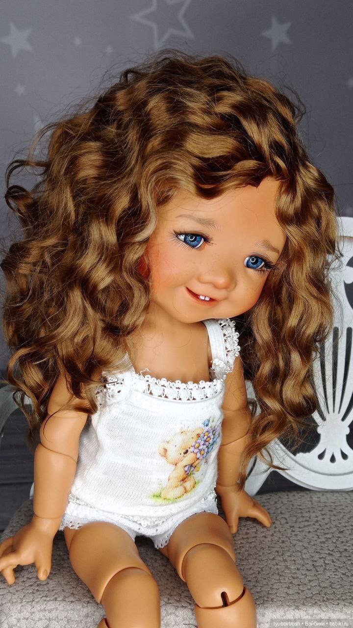 Парички на кукол Meadow Dolls