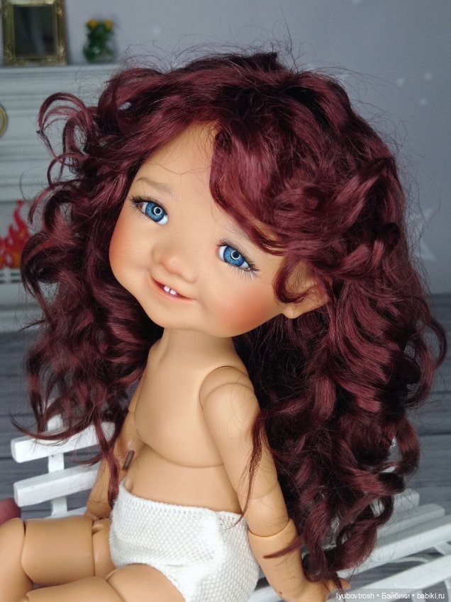 Парички на кукол Meadow Dolls