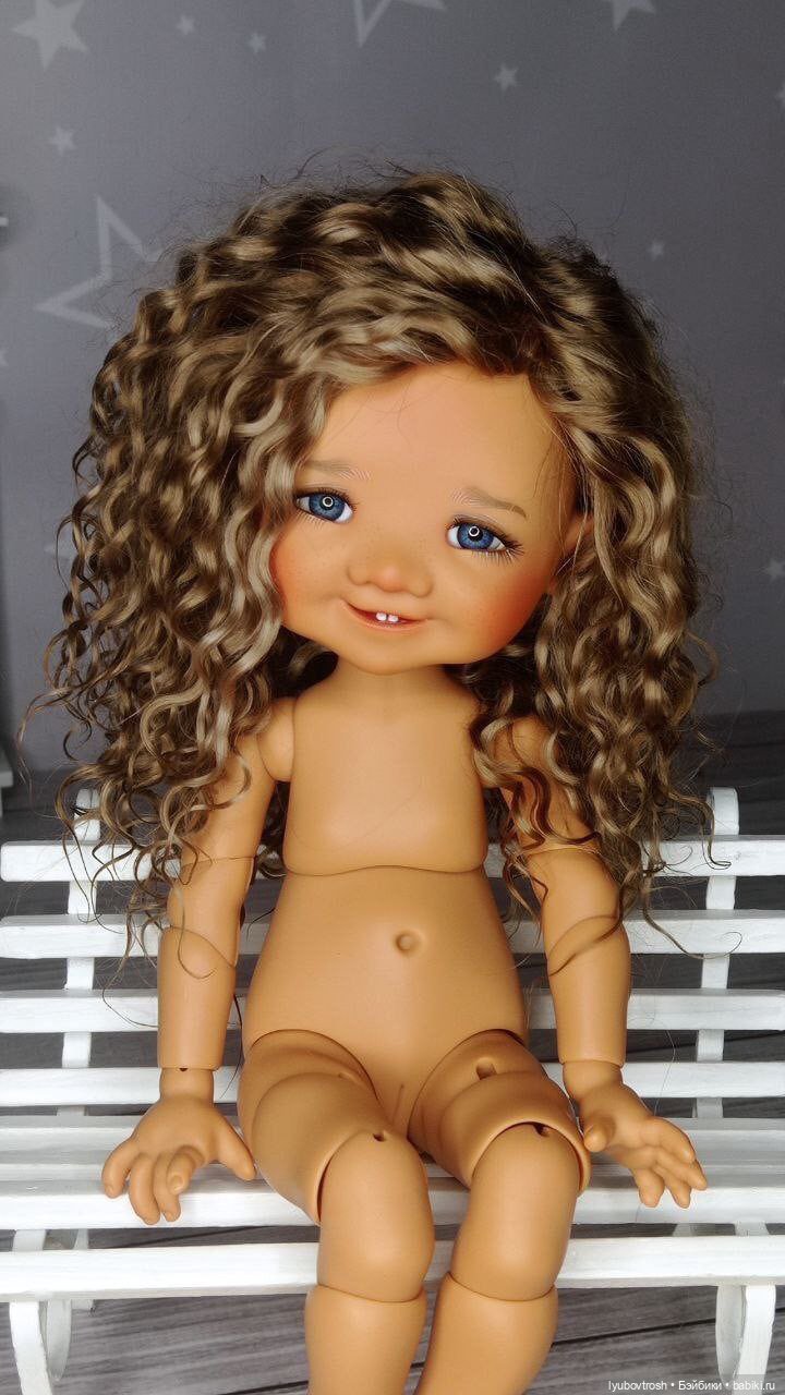 Парички на кукол Meadow Dolls