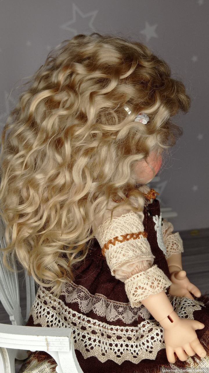 Парички на кукол Meadow Dolls