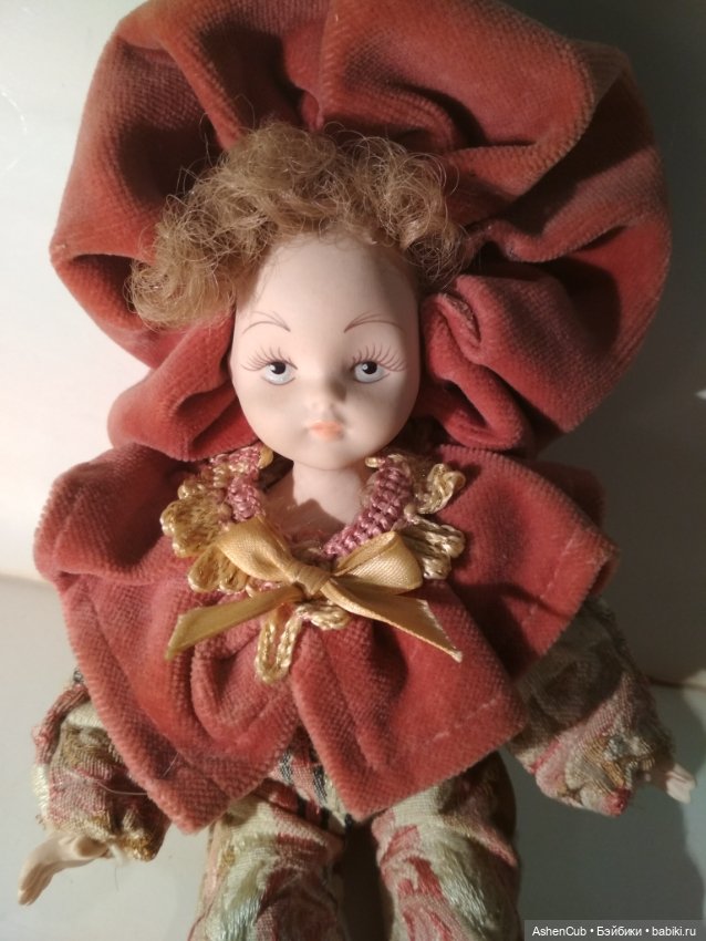 Помогите опознать куклу (фарфор) (фото 3)