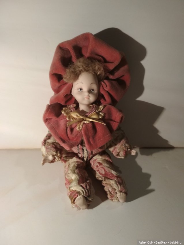 Помогите опознать куклу (фарфор)