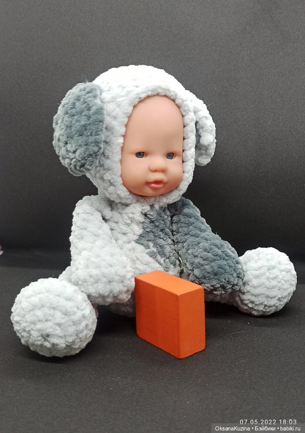 Вязаный малыш в стиле Тедди Долл (фото 2)