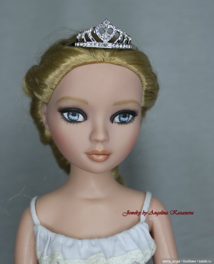 Тиары для кукол Тоннер — Фэшн