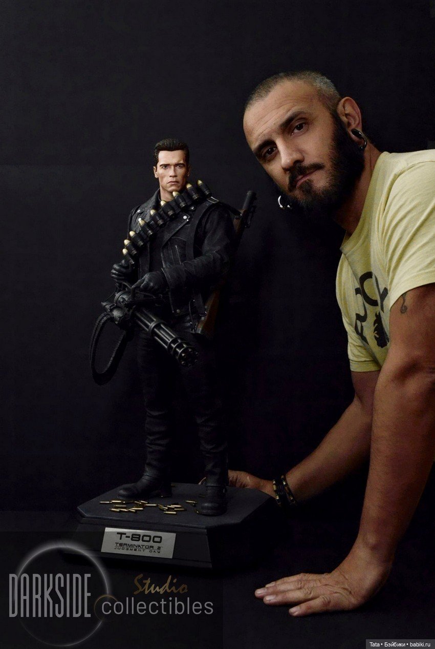DarkSide Collectibles Studio - статуя Т-800 в масштабе 1:3