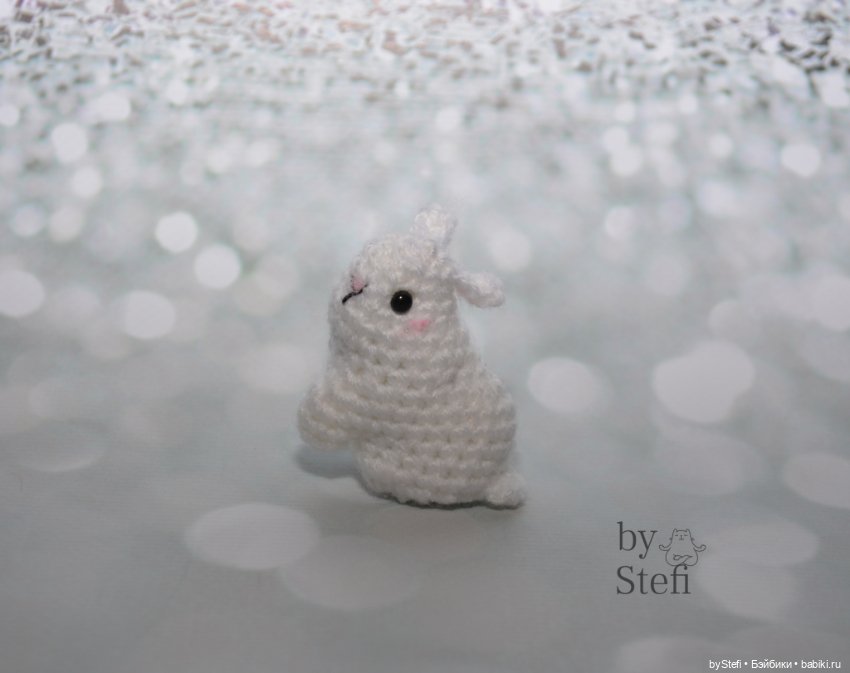 Мини-кролик. Полностью без пришивных деталей