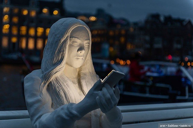 Скульптура, символизирующая проблему современного общества (фото 4)